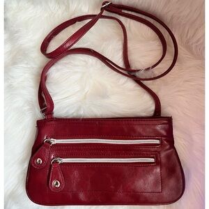 Burgundy Red Vegan Leather Crossbody 9.5x6 adjustable strap EUC